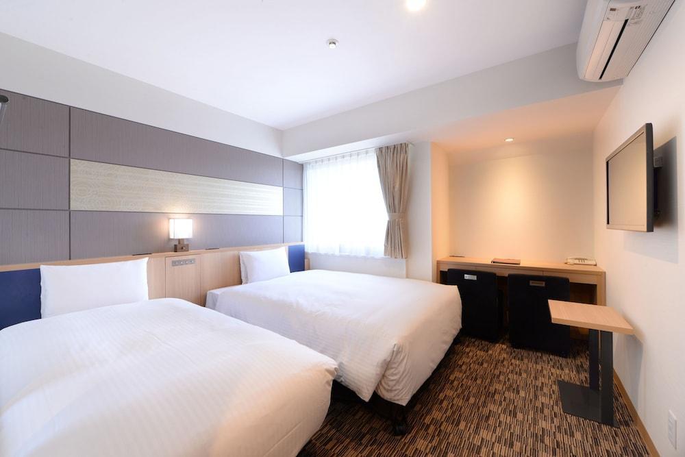 Vessel Inn Ueno Iriya Station Tokyo Exterior photo